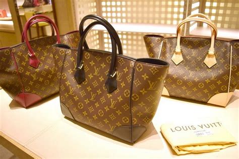 harga louis vuitton second.